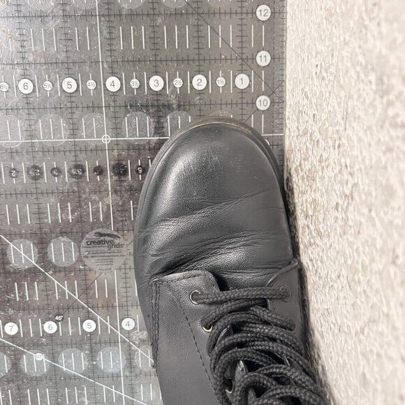 Dr. Martens 1460 J Women Size 5 Black Leather 8 Eye Side Zip Combat Boot - Picture 10 of 10